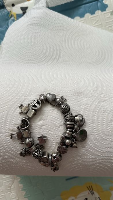 Bratara Pandora