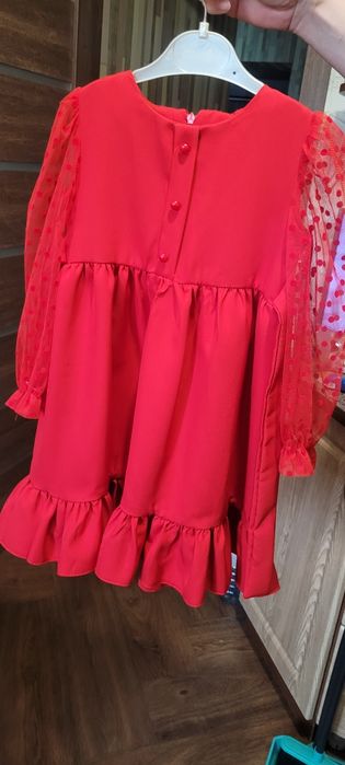 Платье на девочку 110