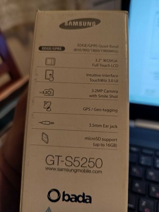 Samsung GT-S5250 La Fleur