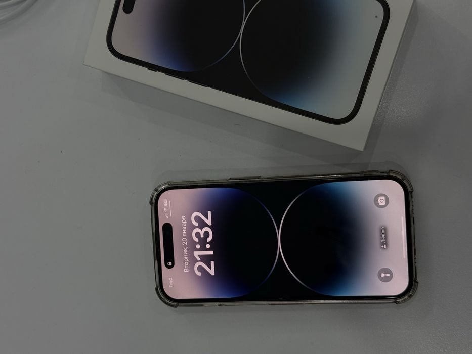 Продам в идеальном состоянии Iphone 14 pro