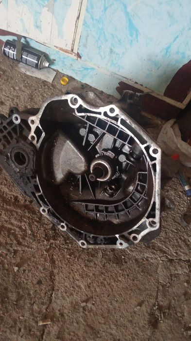 Продам запчасти opel