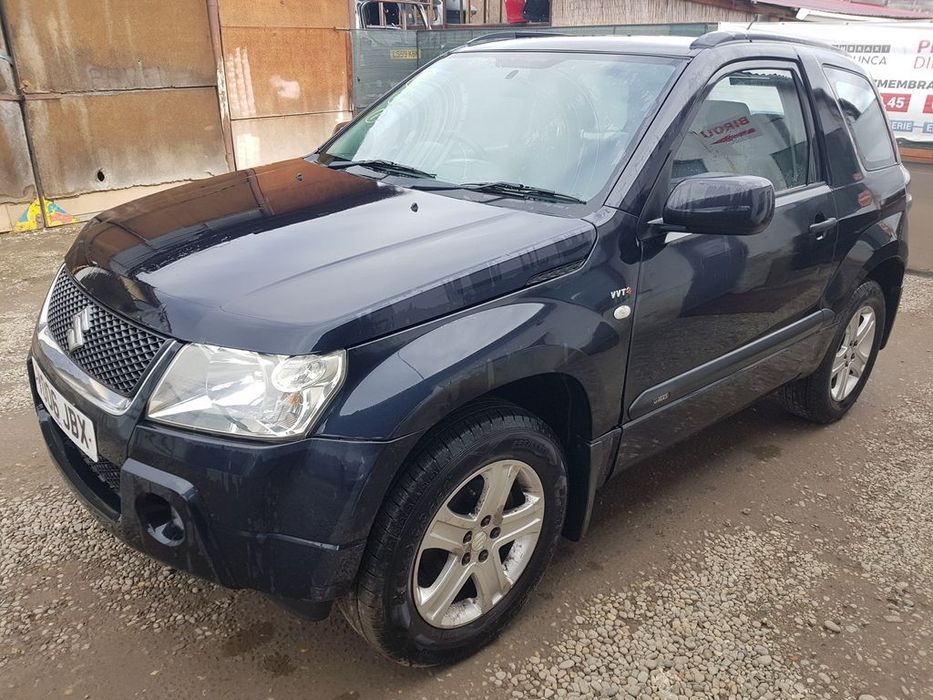 Dezmembrari dezmembrez  Suzuki Grand Vitara 1.6 Benzina , 2.0 Benzina, 1.9 DDIS