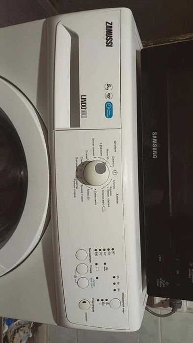 Продам стиральную машинку