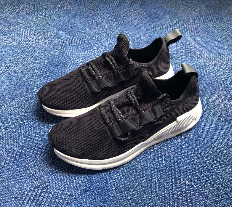 ON RUNNING Cloudeasy ОРИГИНАЛНИ маратонки 42/26,5см