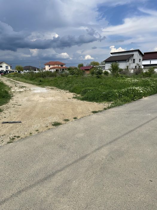 Teren de vanzare Slatioara Cartier Argesanu 1000mp