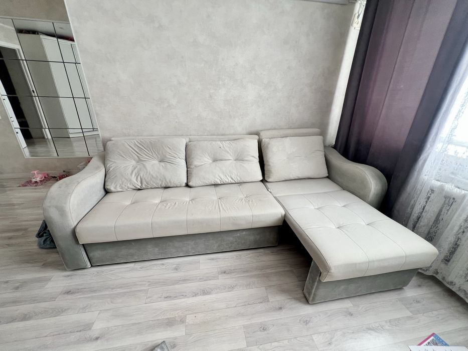 Продам диван в хорошем состоянии