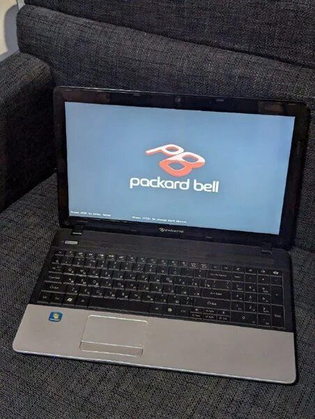Продам ноутбук Packard bell