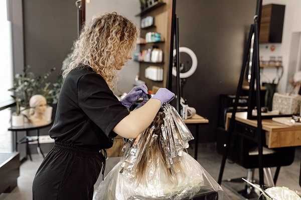 Профессиональное окрашивание , стилист парикмахер, колорист