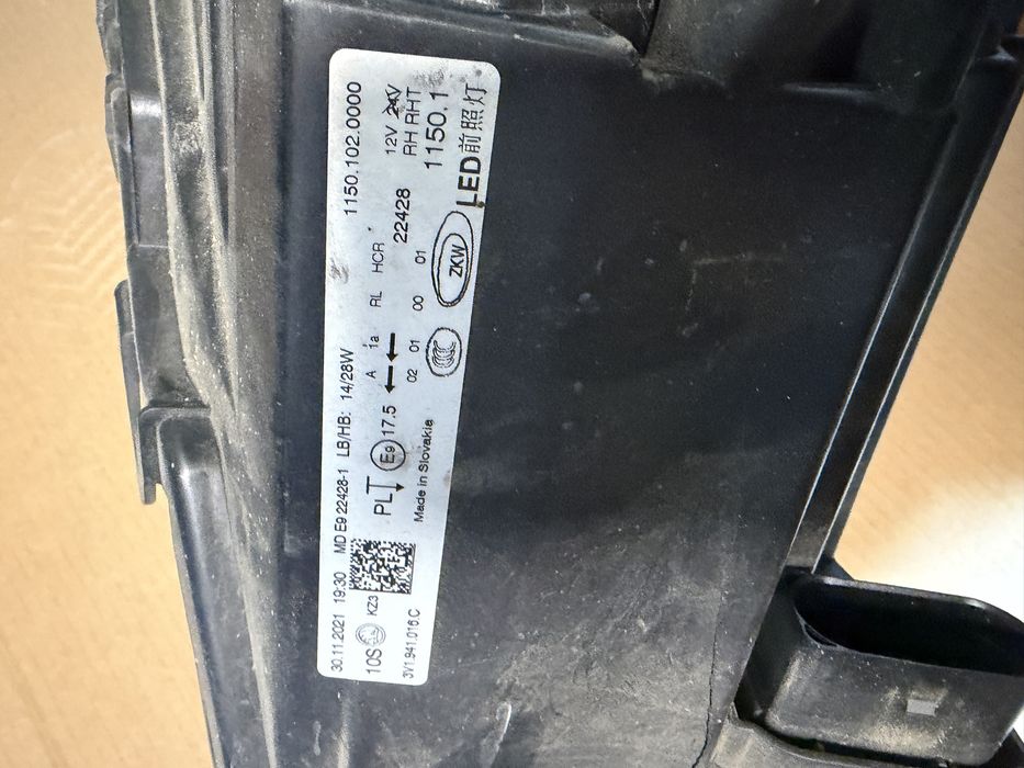 Far dreapta Skoda Superb 3 Facelift Full Led 2018/2019/2020/2021/2022