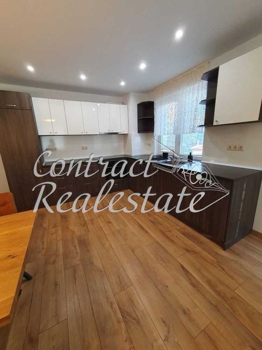 Дава се под наем Двустаен апартамент в Варна, Център - 63 кв.м за 586.5 € - Снимка #4