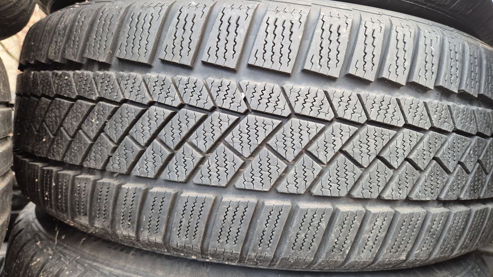 4бр.CONTINENTAL 205/55/18