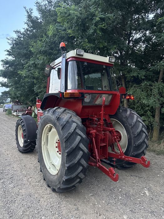 Tractor International 1255XL