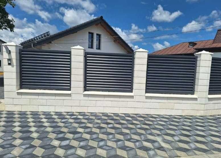 Construim garduri din panouri stil jaluzele, sipca metalica, tabla BCA
