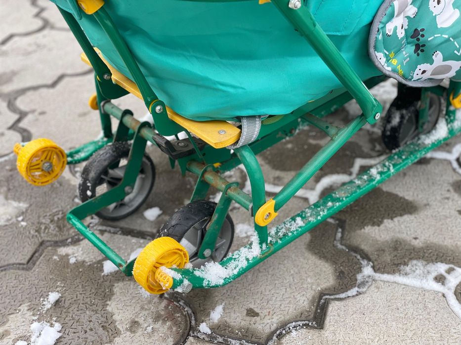 Санки новые с чехлом