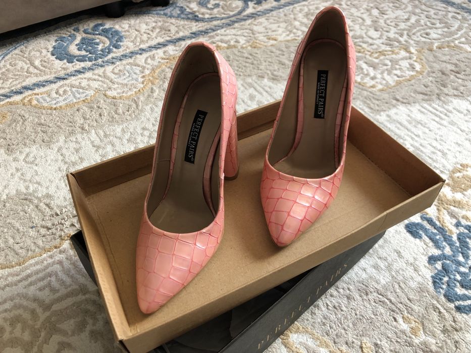 Продам кожаные туфли