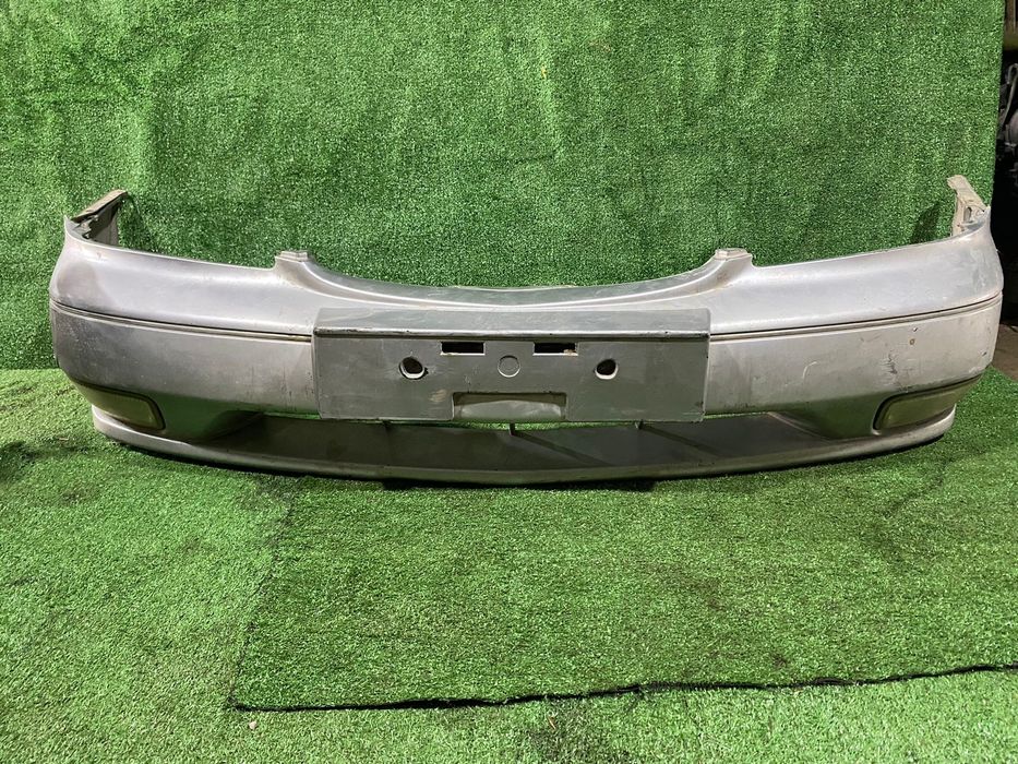 Maxima A 33 передний бампер