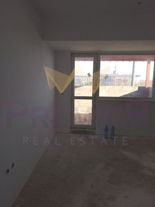 Продава се Тристаен апартамент в Каварна - 83 кв.м за 880 €/кв.м - Снимка #8