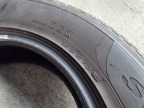 235/65/17 PIRELLI 4бр