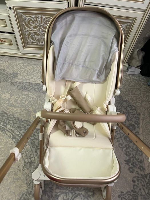 Детская коляска за 35000