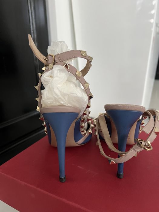 Sandale valentino garavani rockstude originale urme pe talpa mas 38