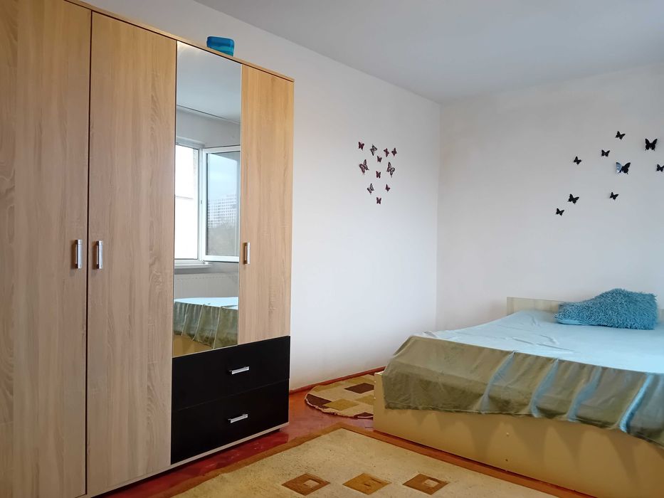 Vand apartament 2 camere