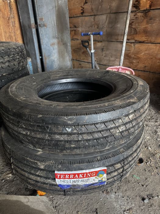 TERRAKING 11R22.5 16PR HS101