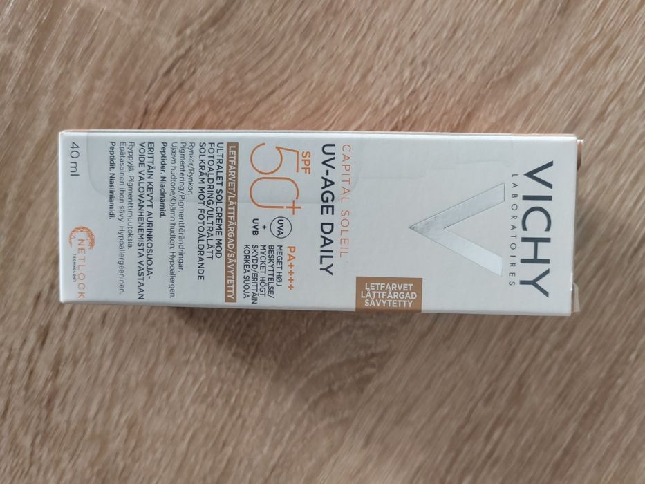 Cremă colorată Vichy anti pete pigmentare cuSPF 50