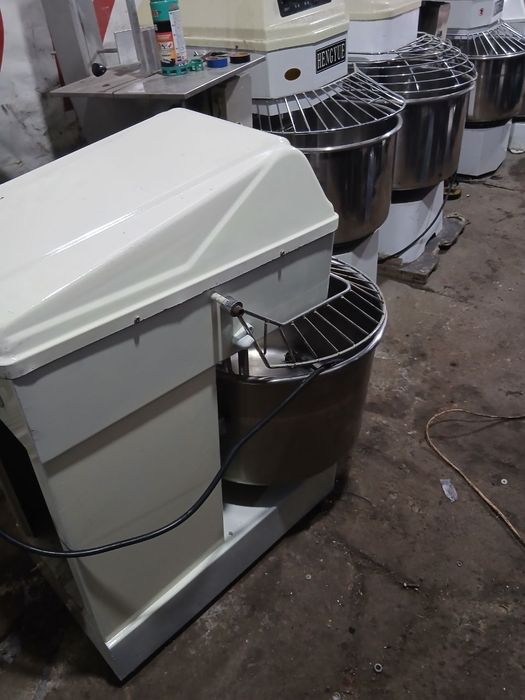 Xamir meshalka 64 letr 220v