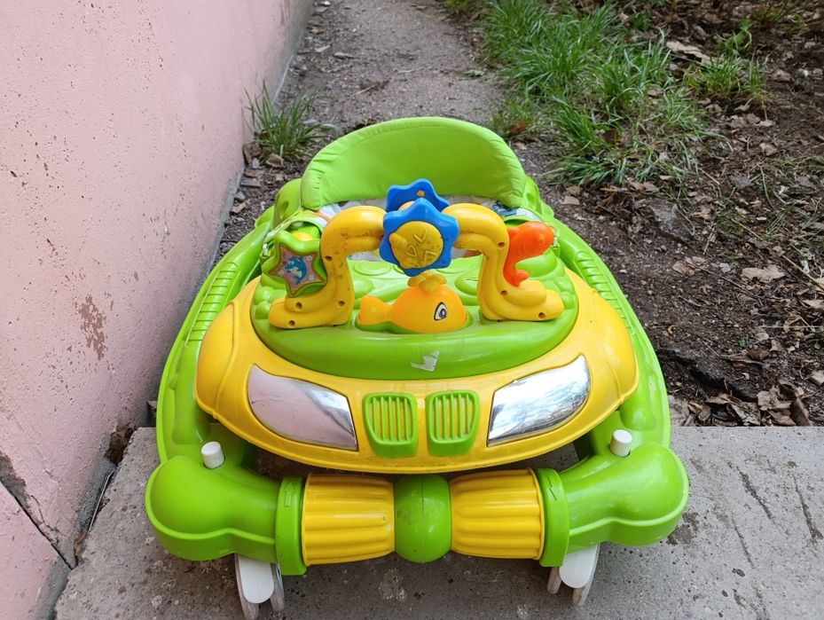 Ходунки детские не пользовались