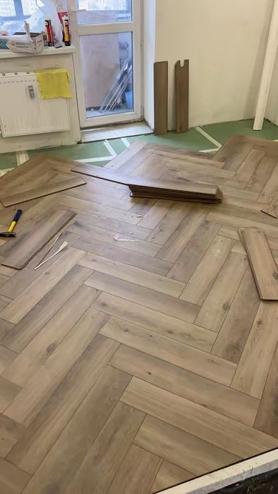 Компрессоры поркет.  Ламинат. ёлка