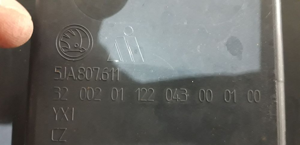 Scut radiatoare Skoda Rapid, 2013, 2014, 2015, 2016, 2017, 2018, 5JA807611.