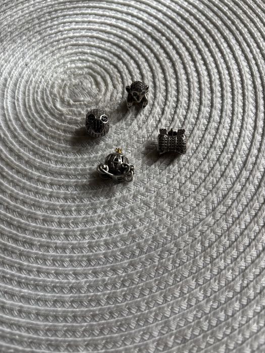 Сребърни талисмани, висулки Pandora