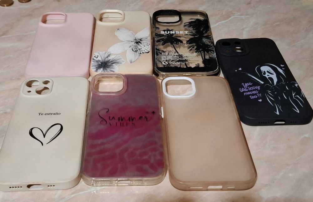 Калъфи за айфон 13