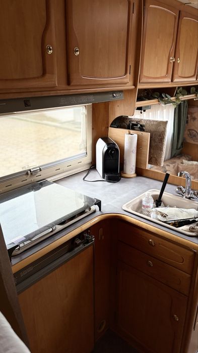 Продавам кемпер Fiat Ducato 2.5 TDI – 3 оси, кат. B