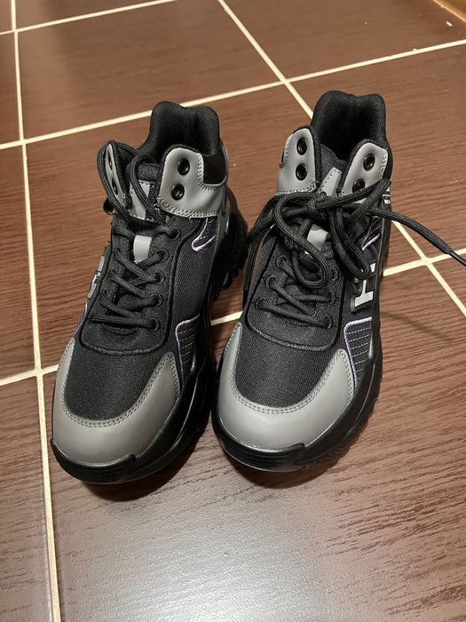 Продам кроссовки, балетки  новые