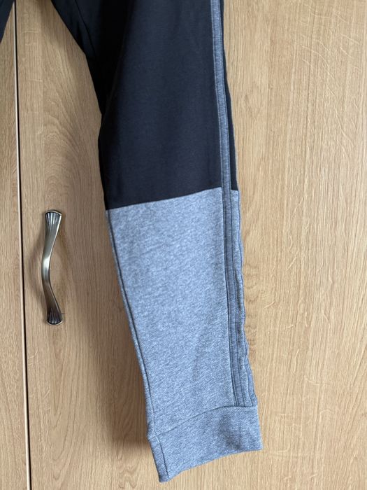 Pantaloni Trening Nike Tapered Leg-Marime M-Noi/Cu Eticheta