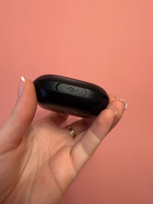 JBL безжични слушалки