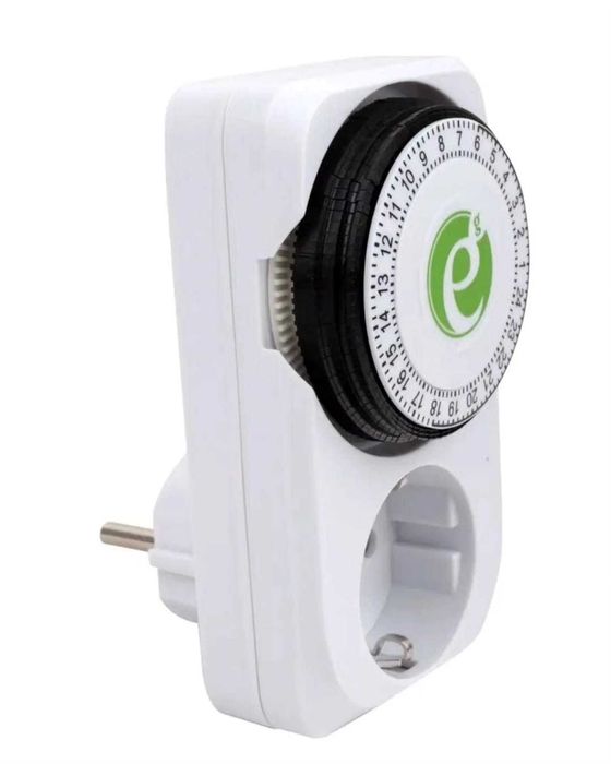 Таймер-розетка механический