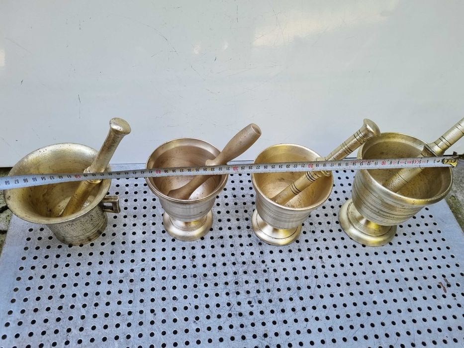 Бронзови хаванчета