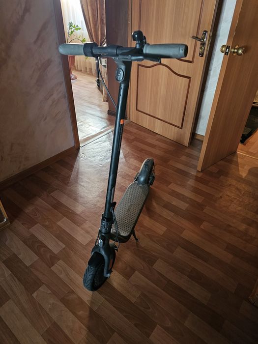 Электро самокат Ninebot