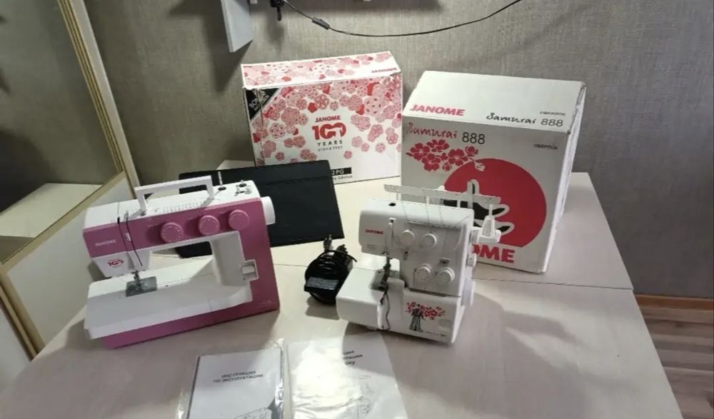 Продам швейную машинку Janome