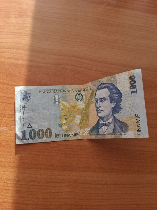 Vand   Bancnote vechi  3 bucati 250lei