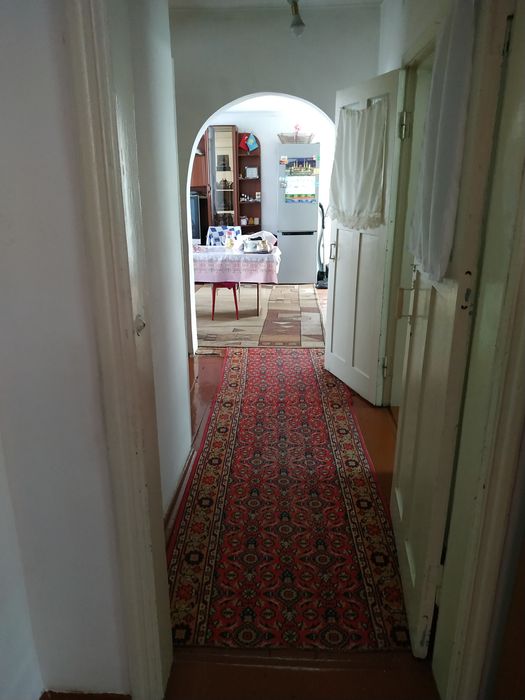 Үй сатлад Продам