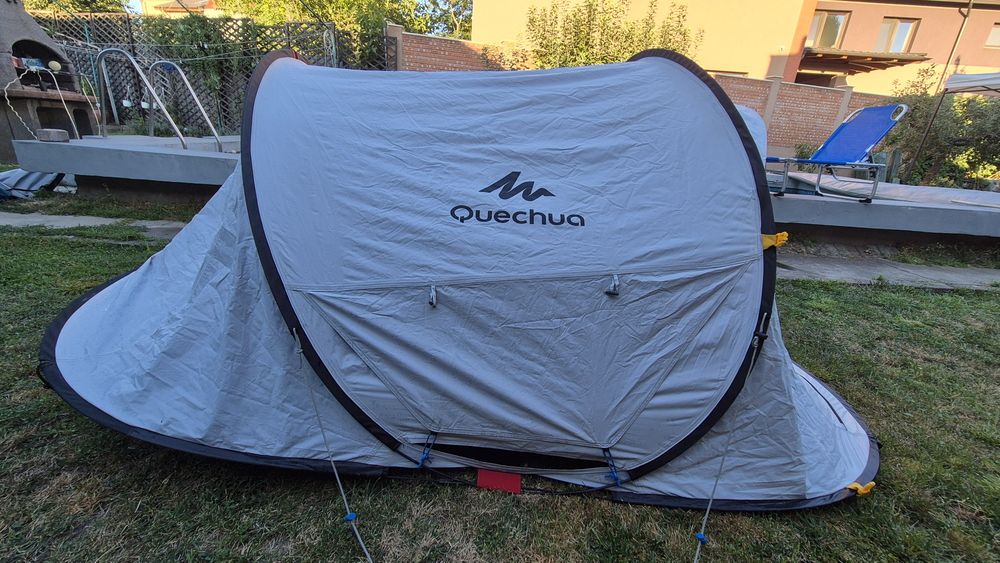 Cort Quechua Fresh and Black - 2 persoane