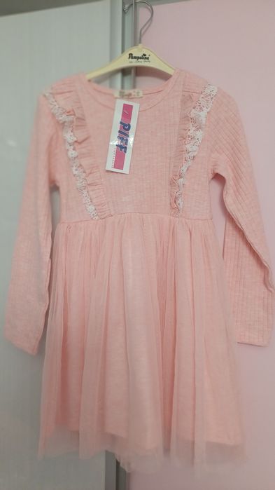 Дрешки за момичета 110 до 122 ръст