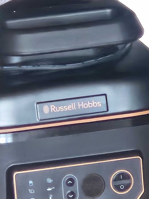 Мултикукър с Еърфрайър Russell Hobbs Satisfry 26520-56+подарък