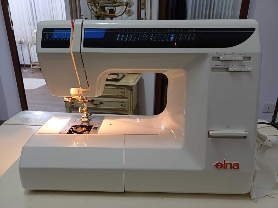 Masina de cusut ELNA 3005, ca noua, accesorii incluse, impecabila,