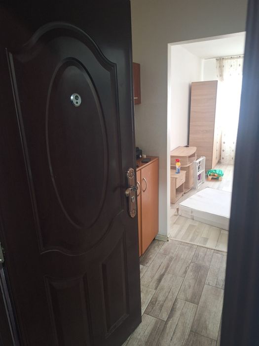 Închiriez garsoniera  Dedeman