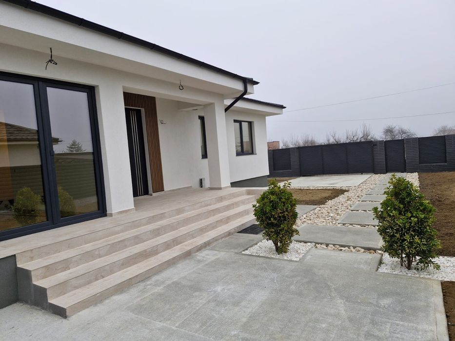 Proprietar, vând casă nouă,  Smeura, Stoenari