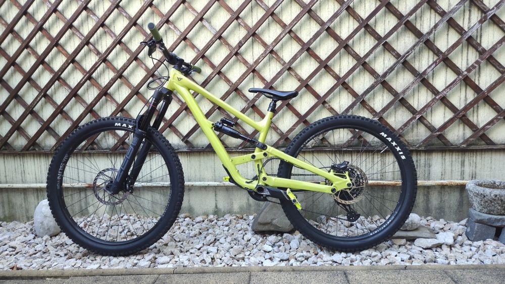 Bicicleta Full suspension enduro YT Capra Core 1 MX 2024